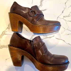 Born Brown leather Zip Clogs Size 8